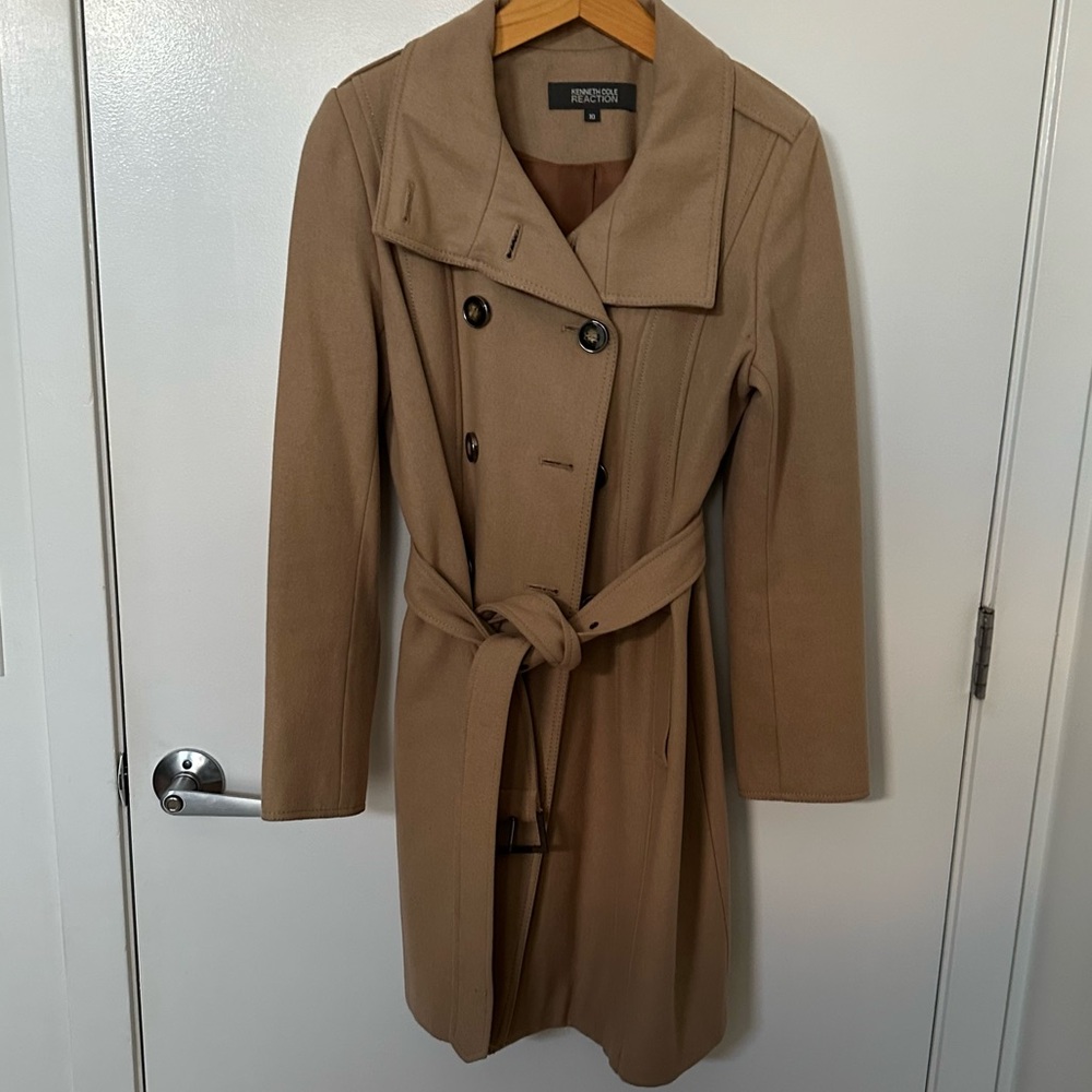 Kenneth Cole tan trench car coat